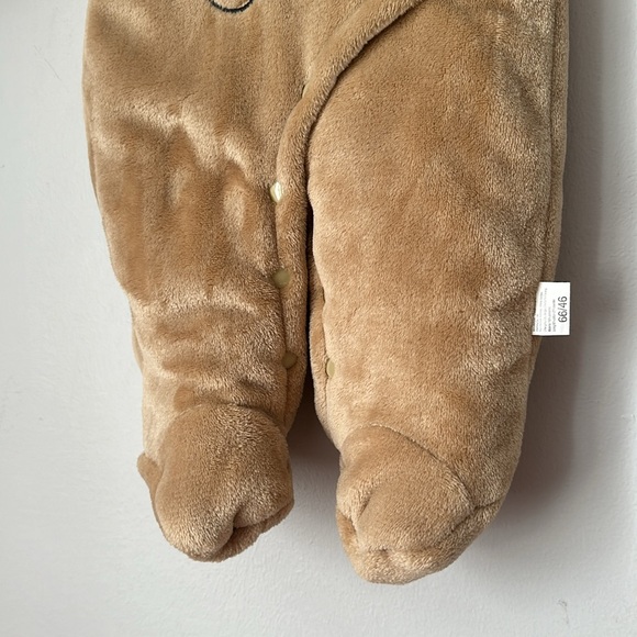 Brown plush bear winter one piece size 3-6 mos - Picture 3 of 5